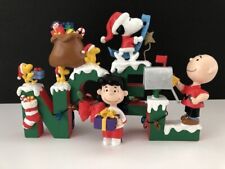 VTG Snoopy PEANUTS NOEL Christmas Object Figurine Charlie Brown Lucy 1990s