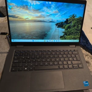 Dell Latitude 3440 14" Intel Core i5 1335U 16GB RAM & 256GB SSD - Bild 1 von 5