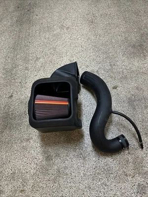 Sistema de admisión de aire frío K&N NextGen para Ram 1500 2013-2018 3,6 L V6 Foto 1 de 4