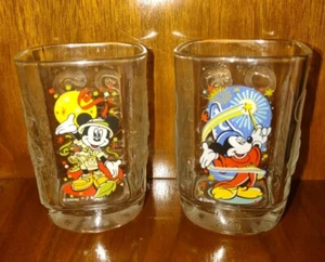 MCDONALD'S WALT DISNEY 2000 MILLENNIUM FEIER QUADRATISCHE BRILLE - 2ER-SET - Bild 1 von 7