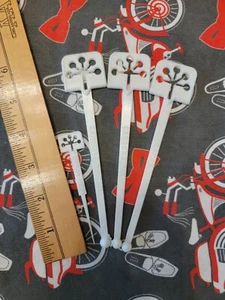 Vintage Caracas Hilton Hotel Swizzle Stick Drink Stirrers Venezuela Home Bar - Picture 1 of 3
