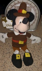 The Disney Store Mini Bean Bag Pilgrim Mickey 8" NWT Thanksgiving Decoration.  - Picture 1 of 6