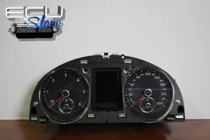 TACHO INSTRUMENTENTAFEL 3AA920870J VW PASSAT 2013 DIESEL - Bild 1 von 2