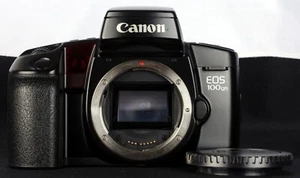Canon EOS 100 Quartz Date D AF 35mm Film SLR Camera Body Only - Picture 1 of 8