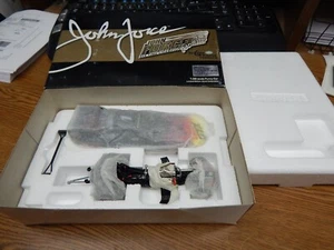 ACTION JOHN FORCE 1996 SIX TIME CHAMPION FUNNY CAR DIE CAST CAR 1/32 SCALE NIB - Picture 1 of 3