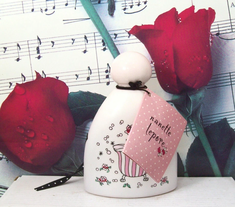 Banho de espuma Nanette Lepore 6,8 fl. OZ. Novo sem caixa - Imagem 1 de 1