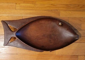 Carved Rosewood Fish Bowl Torbriand islands East New Guinea Islands - Picture 1 of 4