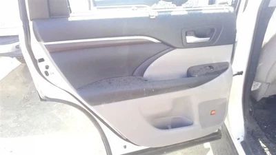 HIGHLANDR 2015 Door Trim Panel Rear 30807307 - Imagem 1 de 4