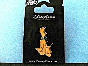 DISNEY PARKS "PLUTO HOWLING" COLLECTOR'S PIN (2019) - Picture 1 of 3