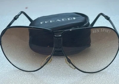 Gafas de sol plegables Ferrari vintage de aviador para hombre con estuche de cuero con cremallera Foto 1 de 4