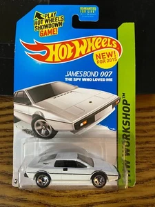 Hot Wheels HW Workshop LOTUS ESPRIT S1 2015 HW Garage James Bond 007 - Picture 1 of 2