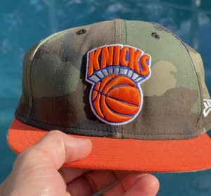 New Era Men's New York Knicks 7 1/4 Hardwood Classics 59Fifty Camo Hat - Picture 1 of 7