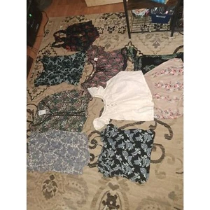 Lot # 111 Bundle of 9 tops-Blouses Small to Medium - Picture 1 of 11
