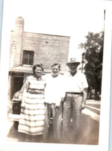 Vintage Photo 1940s, Family Posed Downtown Behind Car, 3.5x2.5 Black White - Picture 1 of 2
