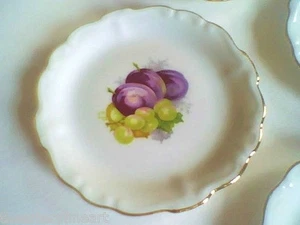 JOHANN HAVILAND Bavaria, Germany Set of Four 3.5" Fruit Plates Fine Bone China - Picture 1 of 6