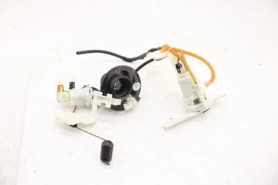 Harley-Davidson Electra Road Street Glide 2018-2024 bomba de combustible con placa superior Foto 1 de 4