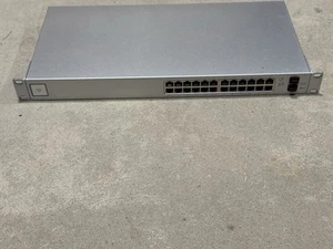 Ubiquiti UniFi 24-Port Full Managed Switch US-24 - FREE 2DAY SHIP Not PoE Model - Picture 1 of 3