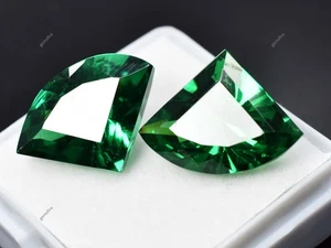 Natural Garnet Fancy Cut Green 20 Carat CERTIFIED Loose Gemstone Pair - Picture 1 of 8