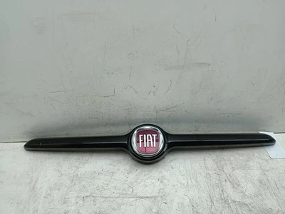 PARAGOLPES DELANTERO REJILLA INSIGNIA FIAT 500X 735667711 MK1 2015 - 2024 Foto 1 de 4