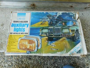 VINTAGE NEW IN BOX PAIR OF USHIO QUARTZ HALOGEN AUXILIARY LIGHTS - Picture 1 of 14