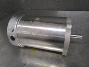 Leeson Electric General Purpose Stainless Steel Washdown Duty Motor 103389.00 - Picture 1 of 5