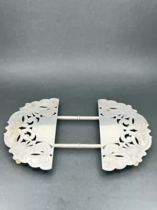 Vintage Middletown Silverware Expandable Trivet Hot Pad Silverplated Serveware - Picture 1 of 20