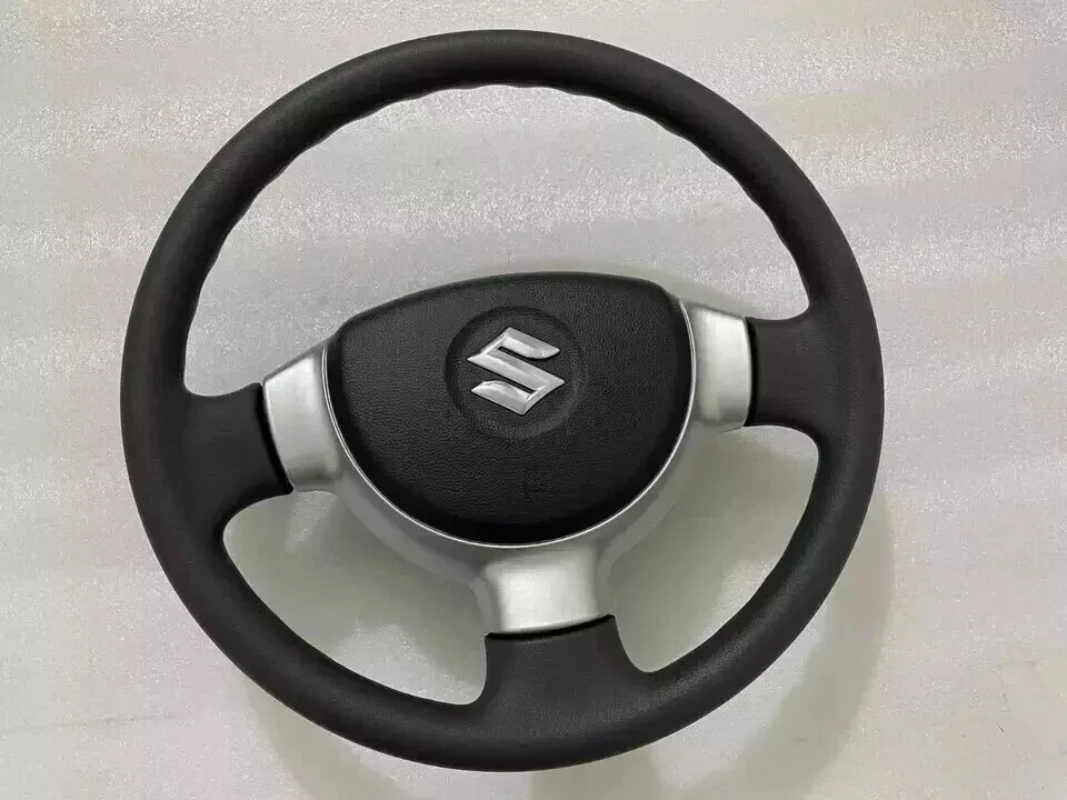 suzuki samurai sj413 kompatibles Lenkrad mit Hupenknopf - Bild 1 von 4