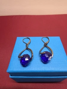 Vtg. Blue Faux Dangling Earrings Set Pre-owned - Picture 1 of 7