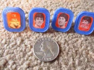 VINTAGE !! SET OF 4 !! FLASHER RINGS The BEATLES Vari Vue John Paul Ringo - Picture 1 of 3