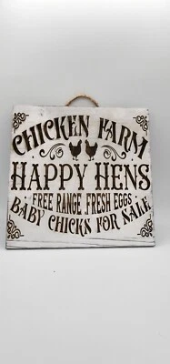Letrero estilo granja colgante de pared grabado láser Happy Hens pollo granja Foto 1 de 4