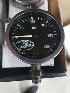 Cerdo 2.5" calibre BAR negro para buceo y buceo en cuevas TOTALMENTE NUEVO - Imagen 1 de 1