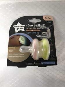 Tommee Tippee Closer To Nature Pacifier Breast-Like Shape Night Time 0-6m 2pk - Imagen 1 de 7