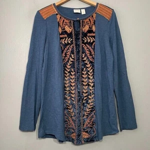 Camisa Zenergy by Chicos Talla 1 Mediana Azul Dorado Bordado Terciopelo Camiseta Boho  - Imagen 1 de 11