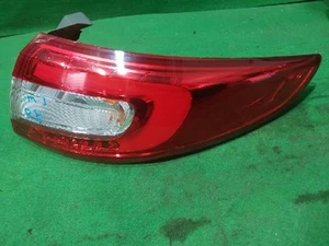 2016 Renault Fluence SM3 Rear,Right Halogen TailLight - Picture 1 of 5