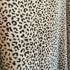 SHEIN Animal Leopard Print Jumpsuit M Lightweight Wide Leg Adjustable Boho Flowy - Picture 1 of 11