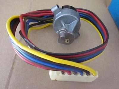 MOPAR NOS 1970-71 IGNITION SWITCH CHALLENGER BARRACUDA - Image 1 of 4