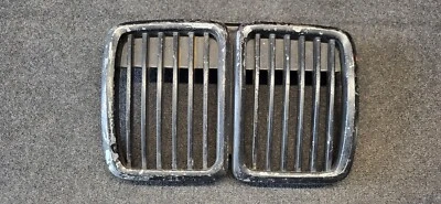BmW E30 Kidney Grill 1884350 - Imagen 1 de 4