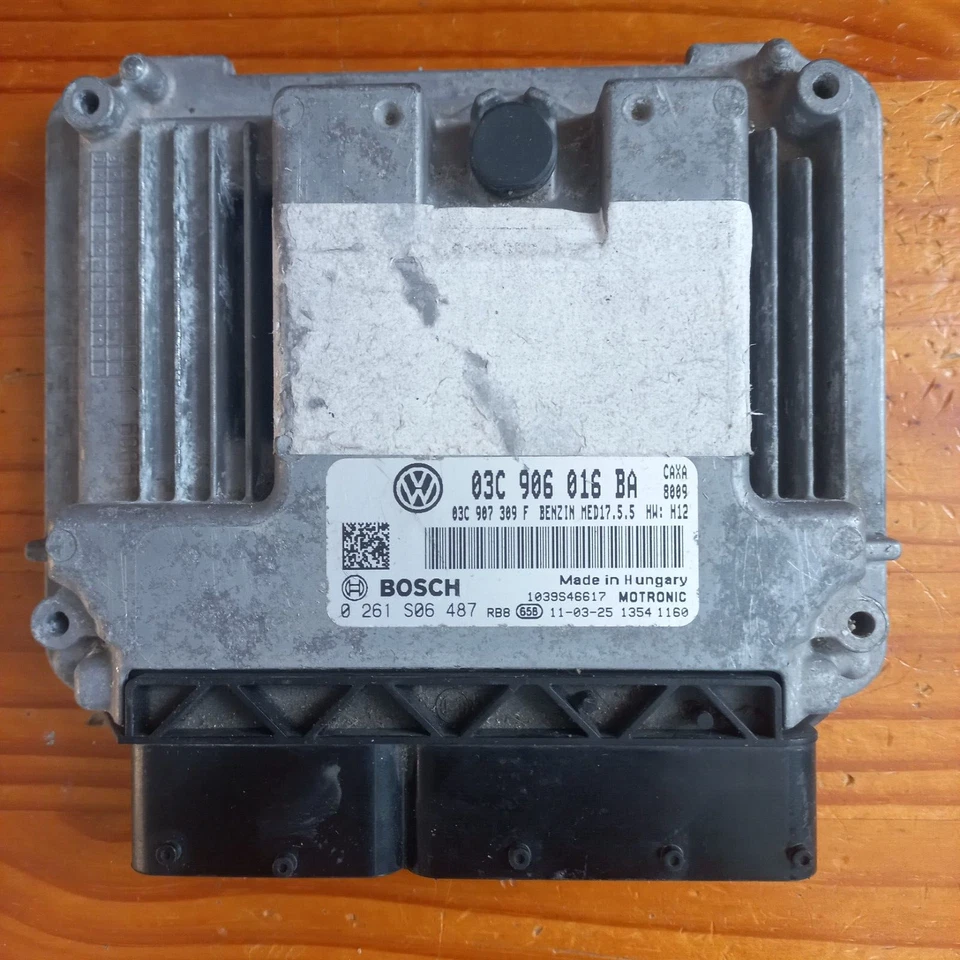 CALCULATEUR VW SCIROCCO III  1.4 TFSI BOSCH MED17.5.5  0261S06487 / 03C906016 BA - Immagine 1 di 2