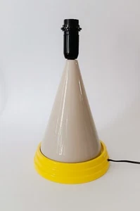 ♥ MAS KERAMIK BASIS FÜR TISCHLAMPE VINTAGE 90ER MEMPHIS SOTTSASS STIL - Bild 1 von 6
