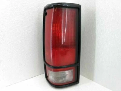 CHEVY GMC BLAZER S10/JIMMY S15 1983-1994 luz trasera izquierda lámpara bisel negro OEM Foto 1 de 4