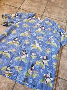 Vintage Disney Scrub Top Large Hawaiian Shirt Polynesian Luau Donald Daisy Duck - Picture 1 of 5