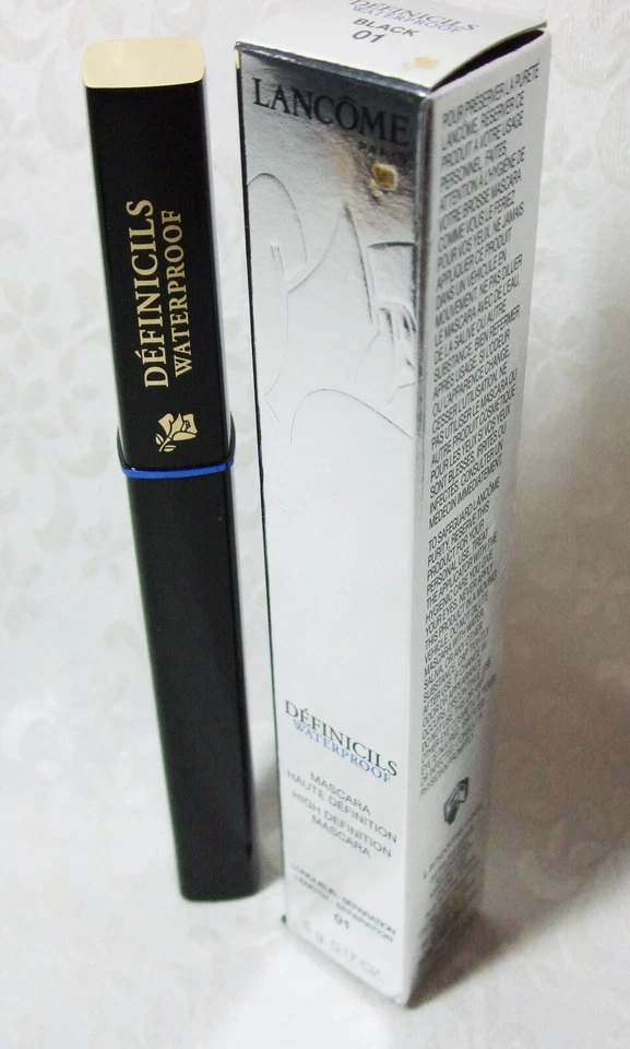 Lancome Definicils Waterproof Mascara in Black .16 oz. FS NIB $33 Value - Image 1 of 4