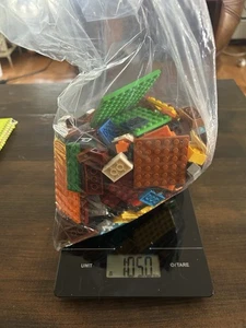 Large Lot Of Lego Building Blocks 1 Lb 5oz Mixed Block 05 Container - Picture 1 of 2