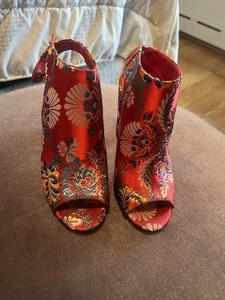 Bamboo red floral heels - Picture 1 of 6