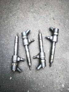 0445110165 INIETTORE CARBURATORE DIESEL OPEL VECTRA ZAFIRA ASTRA SAAB 1.9 CDTI - Foto 1 di 2