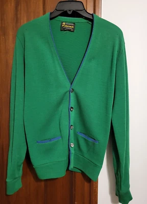 Vintage mens small Puritan virgin wool bright green cardigan sweater - Image 1 of 4