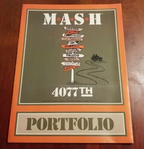 Rare Vintage M*A*S*H 4077th Portfolio Folders 1982 Plymouth Helicopter/Signs - Picture 1 of 11