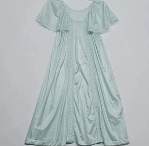 Womens Mint Green Scoop Neck Vintage Nighgown See Measurements in Description - Picture 1 of 8