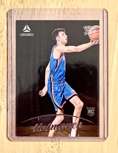 2022-23 Panini Chronicles Luminance Chet Holmgren RC #147 Base - Picture 1 of 2