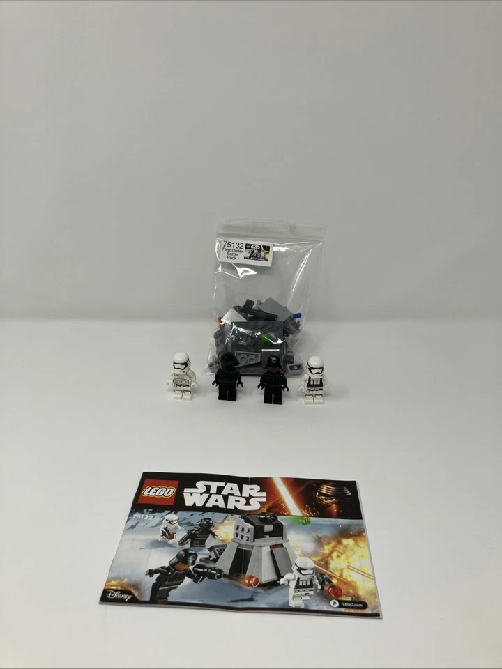LEGO Star Wars 75132 : First Order Battle Pack 100% Complete - Image 1 of 1